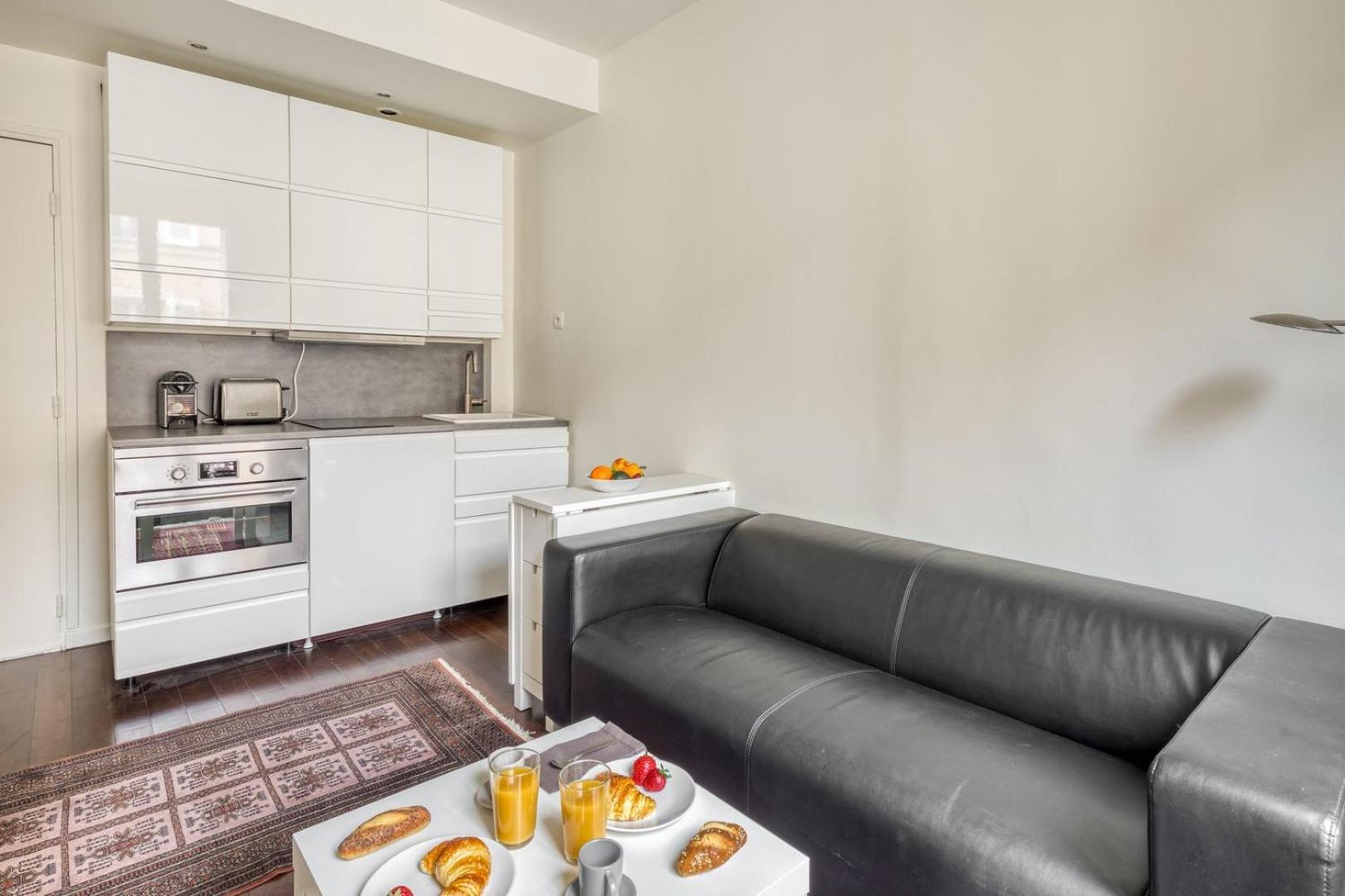 Charming Close To Gare De Lyon Parijs